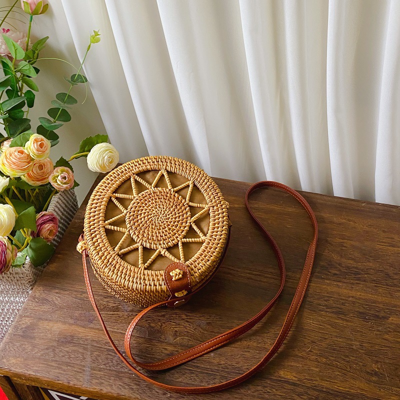 Vietnam Rattan Bag Round Woven - огляд і ціна Women Bags Vietnam