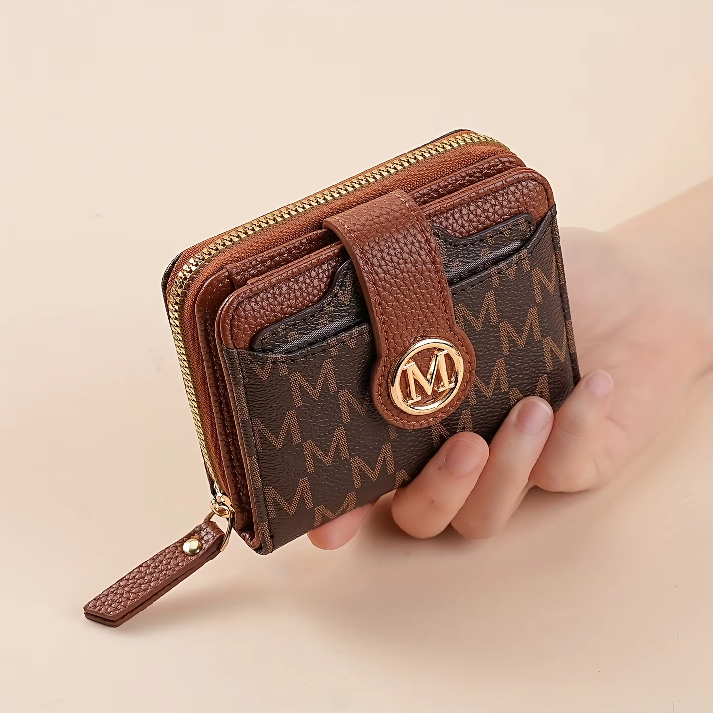 M Letter Lady Purse Short Wall - огляд і ціна Women'S Bags At M&S