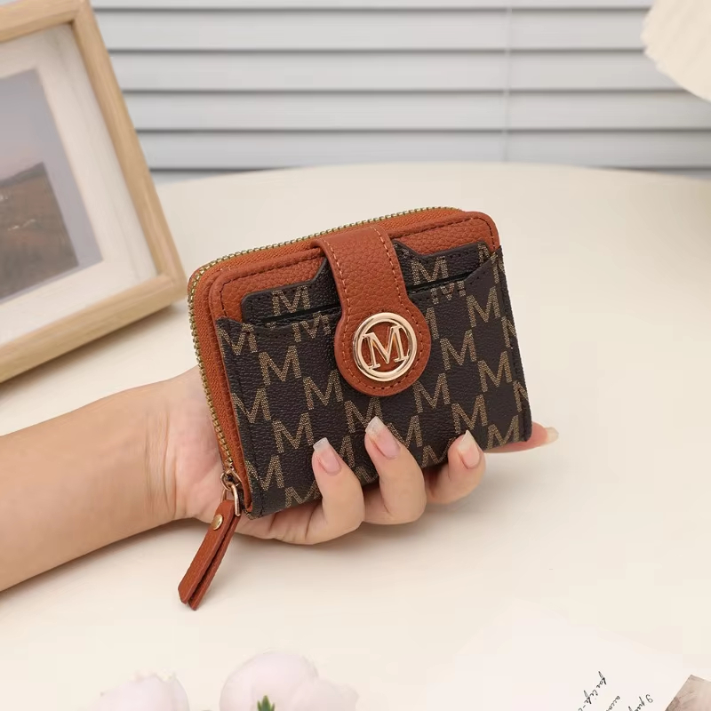 M Letter Lady Purse Short Wall - огляд і ціна Women'S Bags At M&S