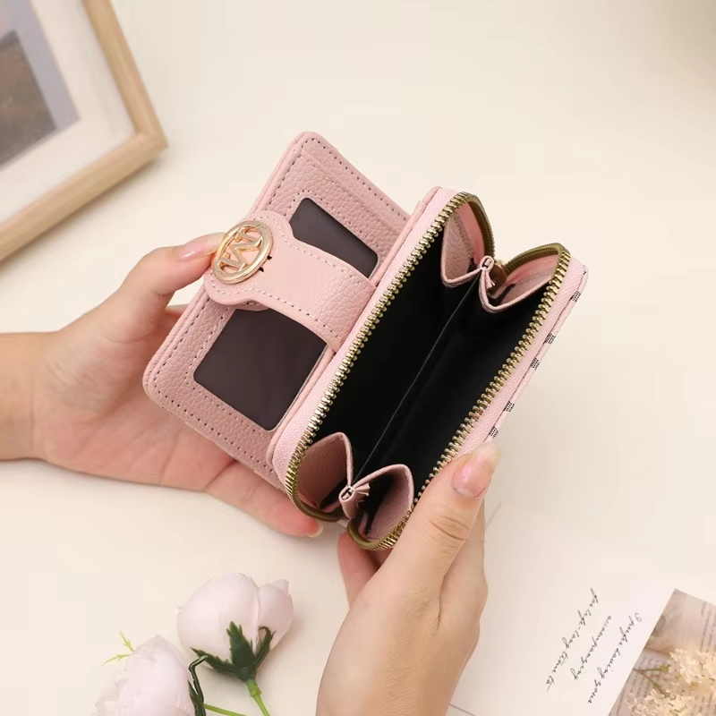 M Letter Lady Purse Short Wall - огляд і ціна Women'S Bags At M&S