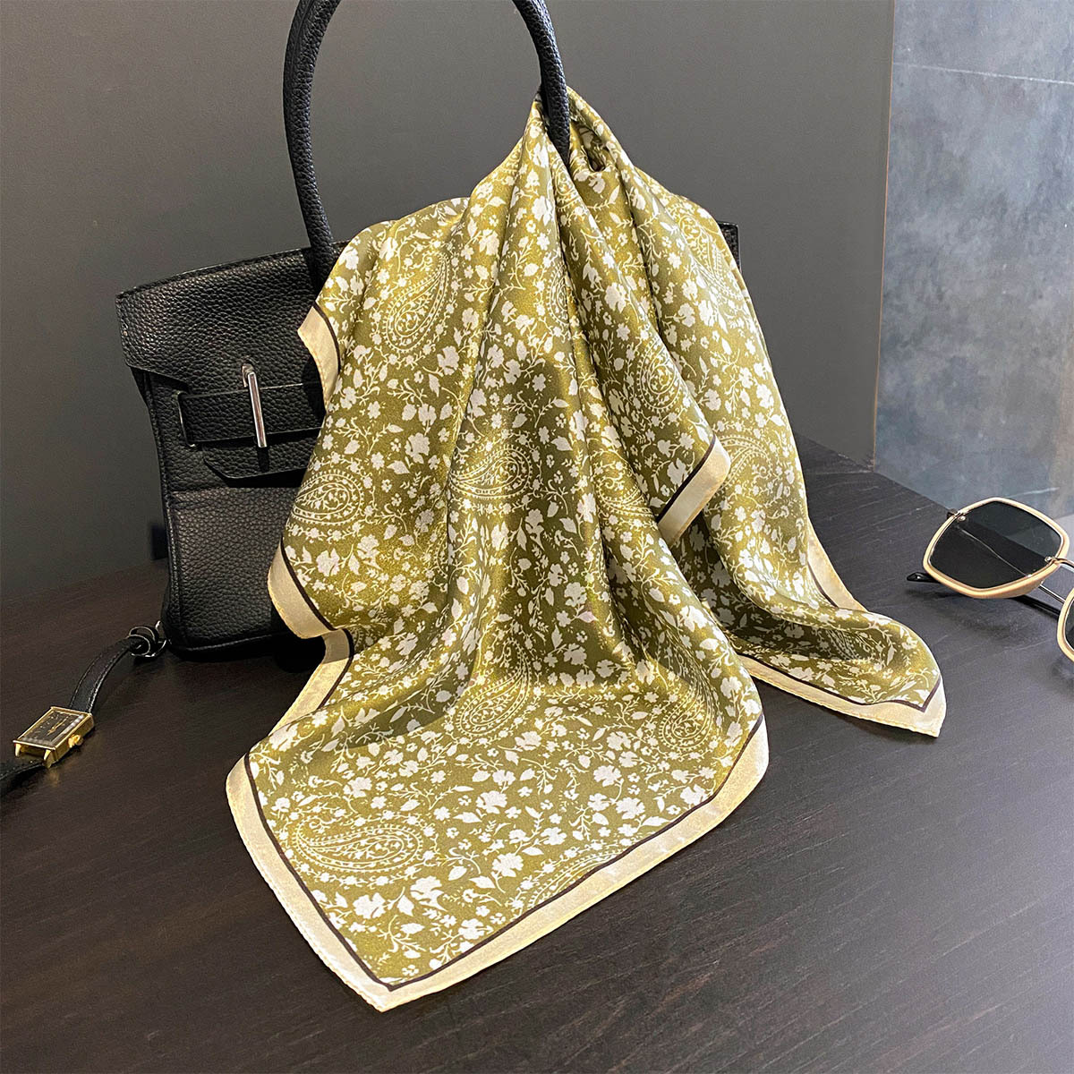 Luxury 100% Pure Silk Square S - огляд і ціна Women Bags Online