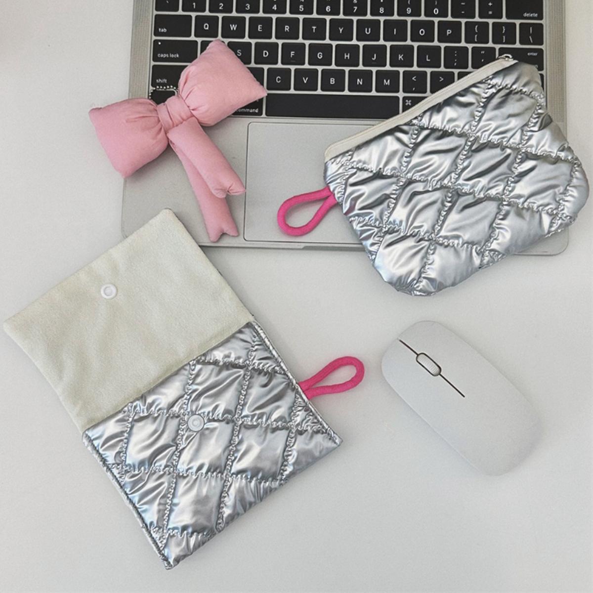 Silver Lingge Bow Pattern Coin - огляд і ціна Women'S Bags At M&S