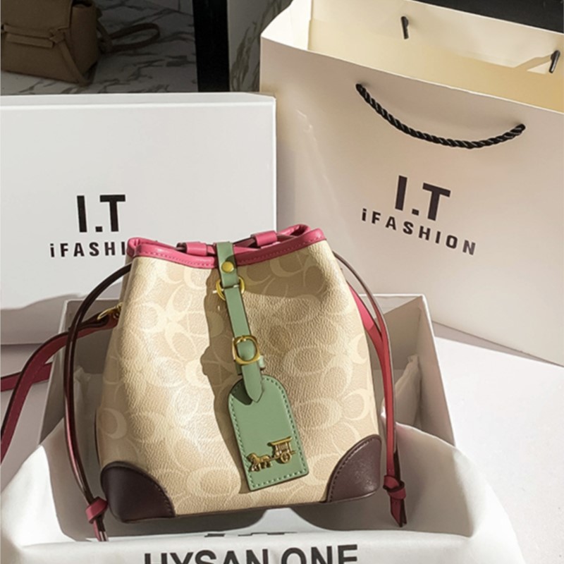 Light luxury women's handbag,  - огляд і ціна Women Bags Coach
