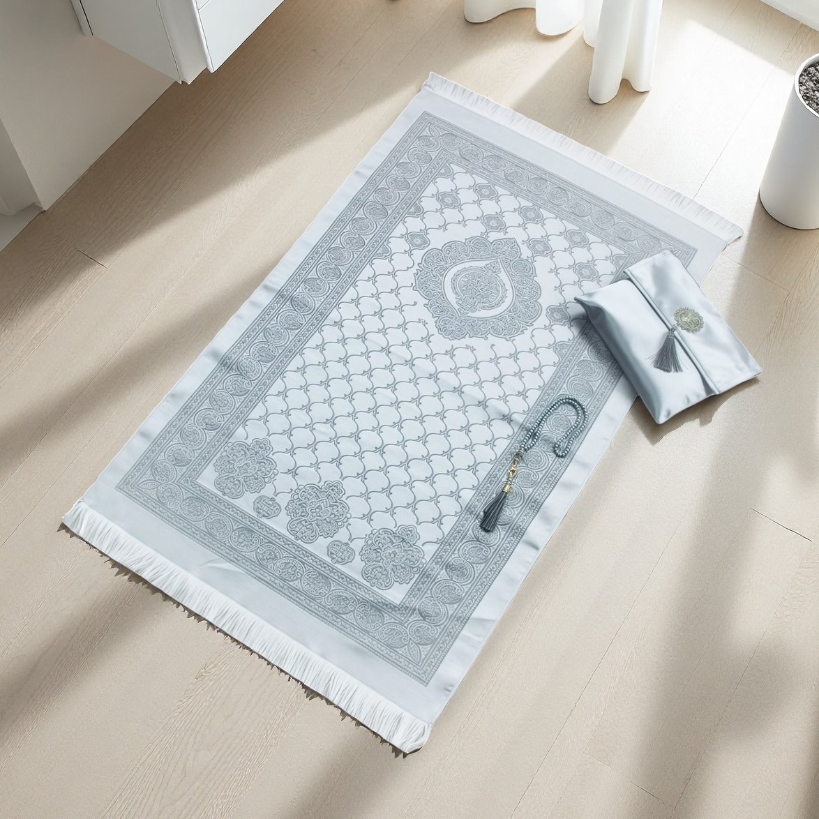 Muslim Prayer Rug with Beads P - огляд і ціна Women Bags For Eid