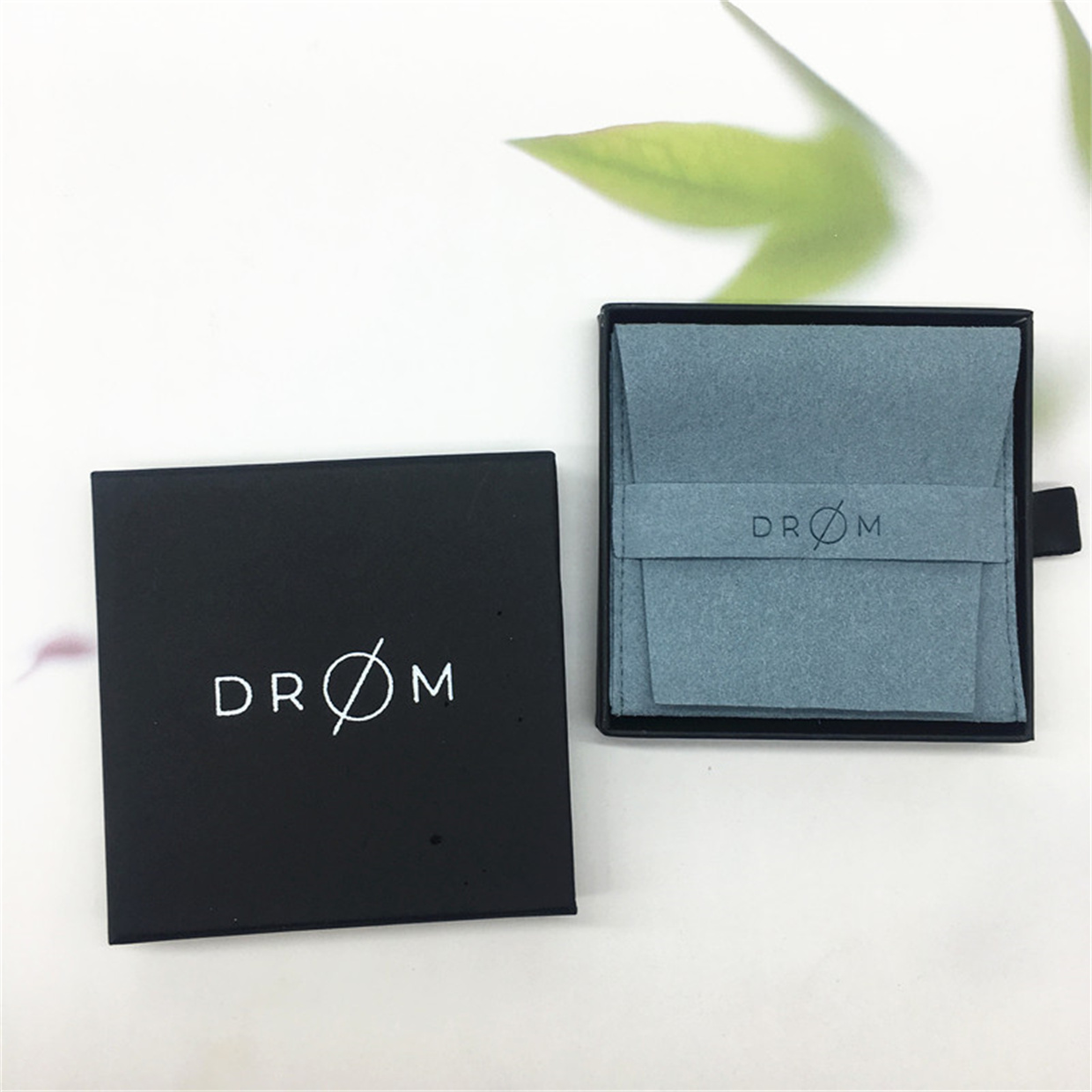 Custom Logo Rigid Cardboard Je - огляд і ціна Box Bag Rigid