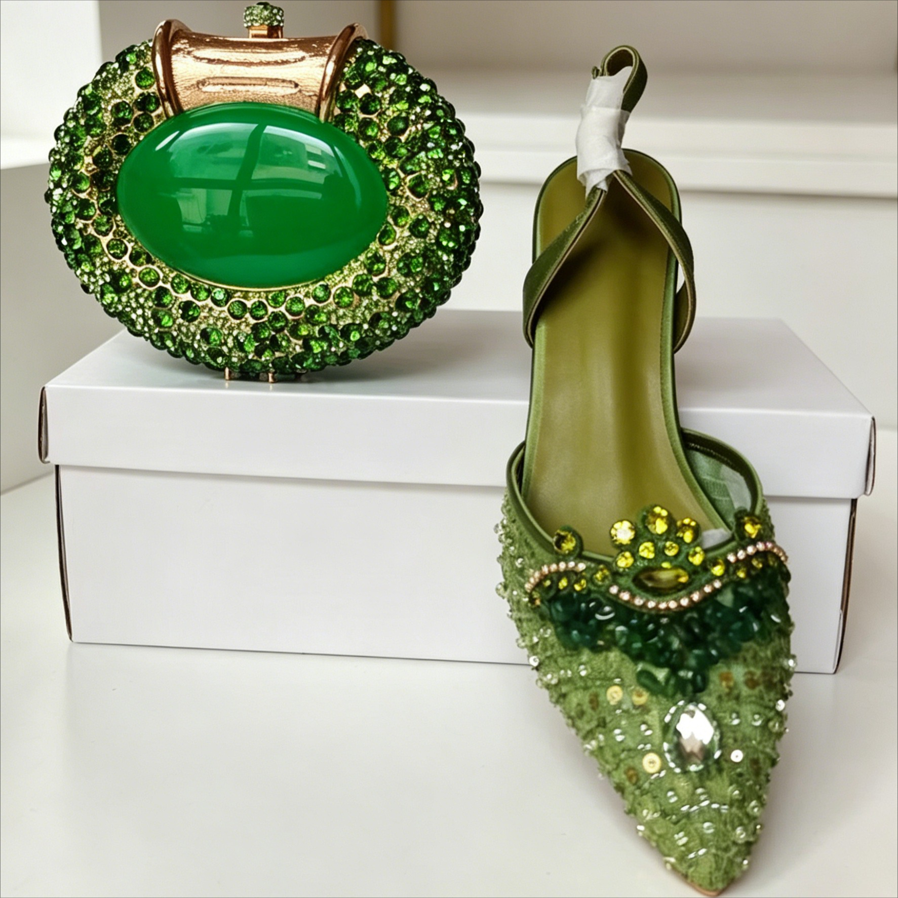 Women's Pointed Head Bag, Crys - огляд і ціна Women Bags For Wedding