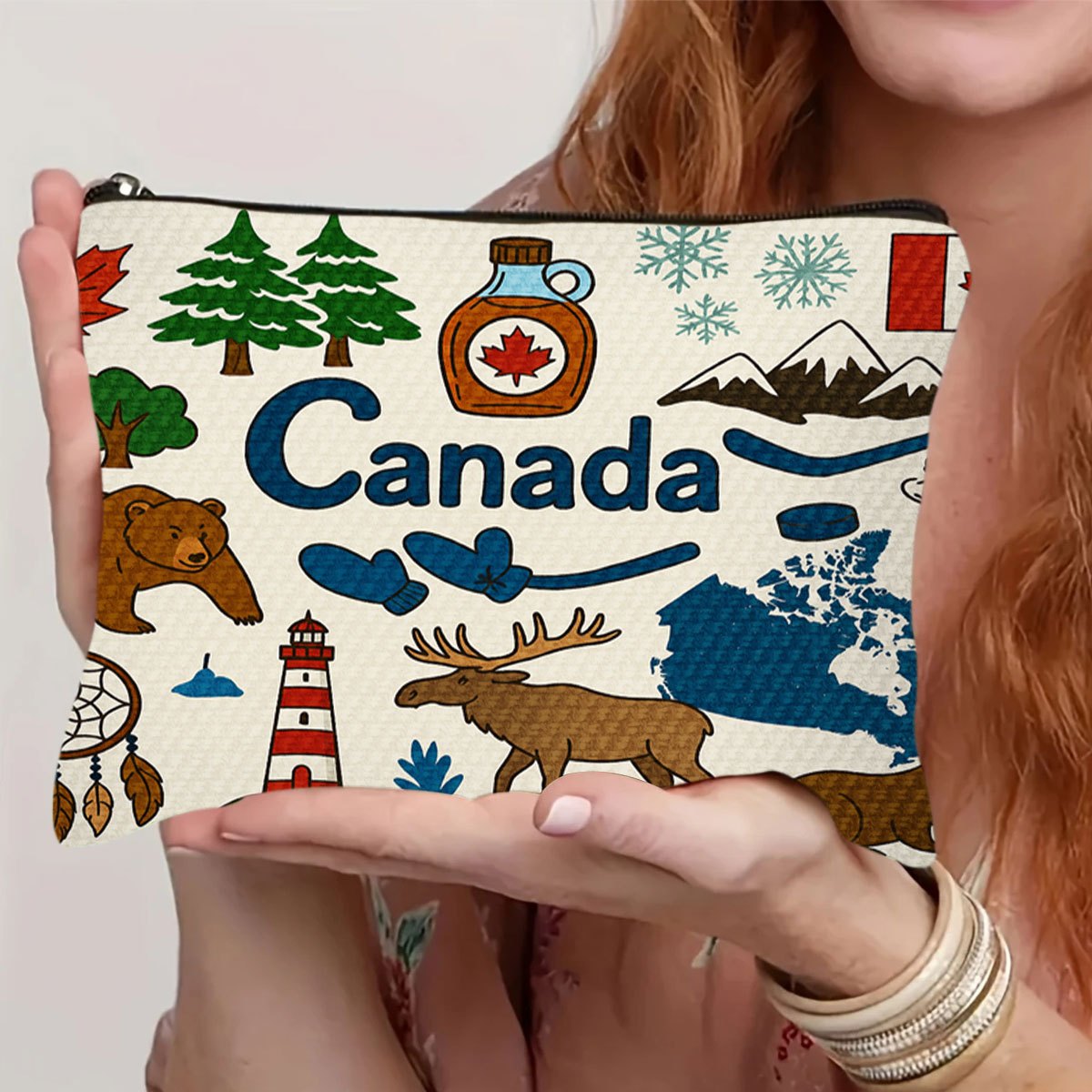 A Canada themed cosmetic bag - - огляд і ціна Women Bags Canada