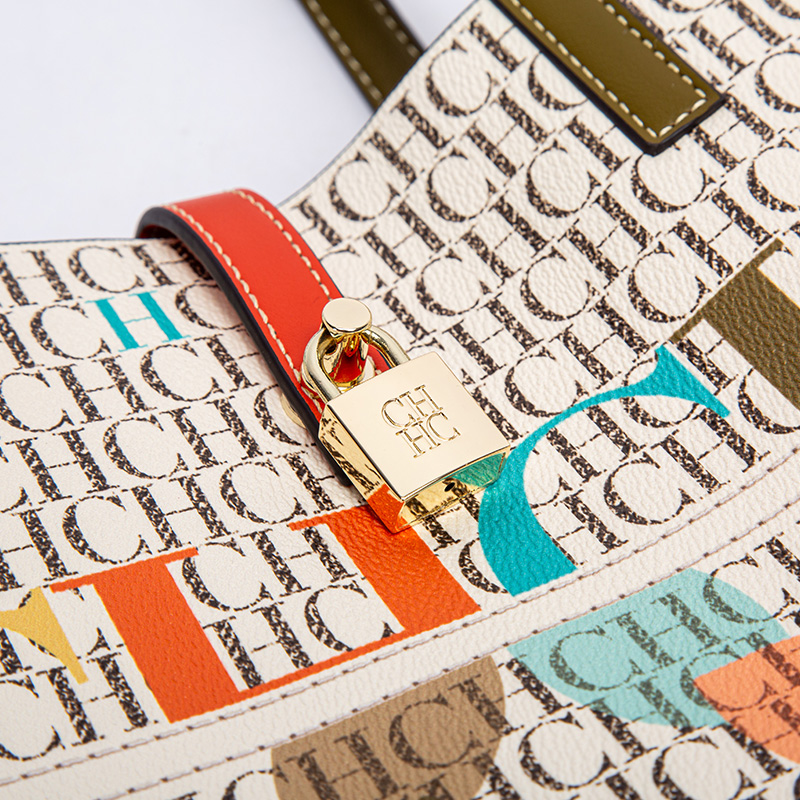 Women's Work 2024 Seasons New  - огляд і ціна Women Bags Coach
