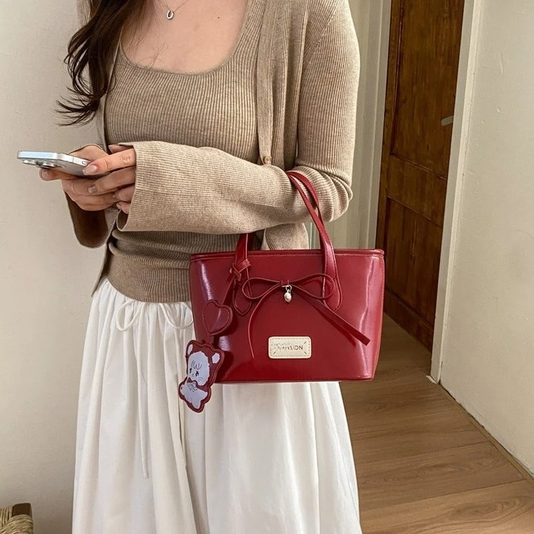 2026 New Red Bag Women's Super - огляд і ціна Women'S Bags New Look