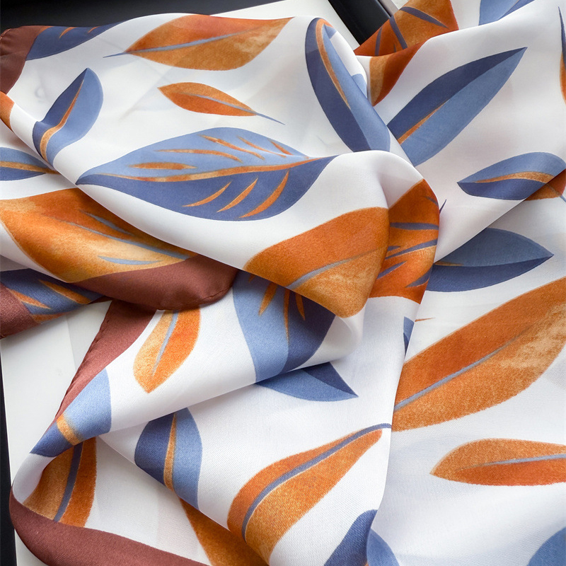 Luxury Brand Print 70cm Square - огляд і ціна Women Bags Online