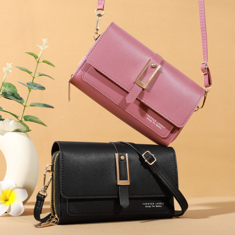 Roulens Small Crossbody Should - огляд і ціна Women Bags Coach